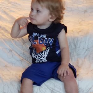 Meet your Posher, Jonathan